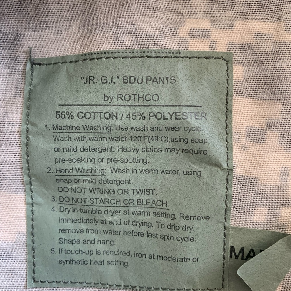 Junior Camo pants. Very soft